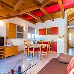 Vodnica- Comfort One Bedroom With Balcony And Partial Sea View A1 * Zaton (Dubrovnik-Neretva)